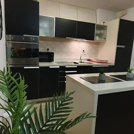 Lorena App Apartman Umag
